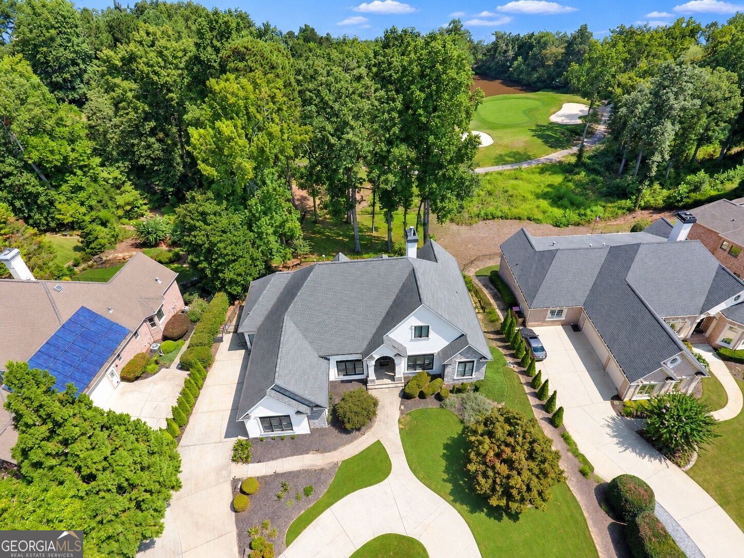 6815 Sunbriar DR
