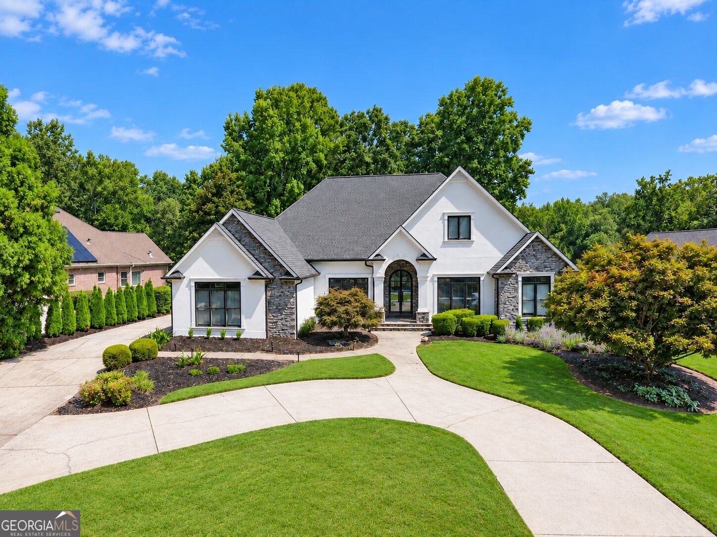 6815 Sunbriar DR