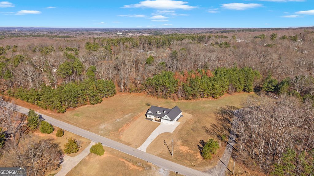 Photo of 688 Central High Road, Carrollton, GA 30116 (MLS # 10663867)