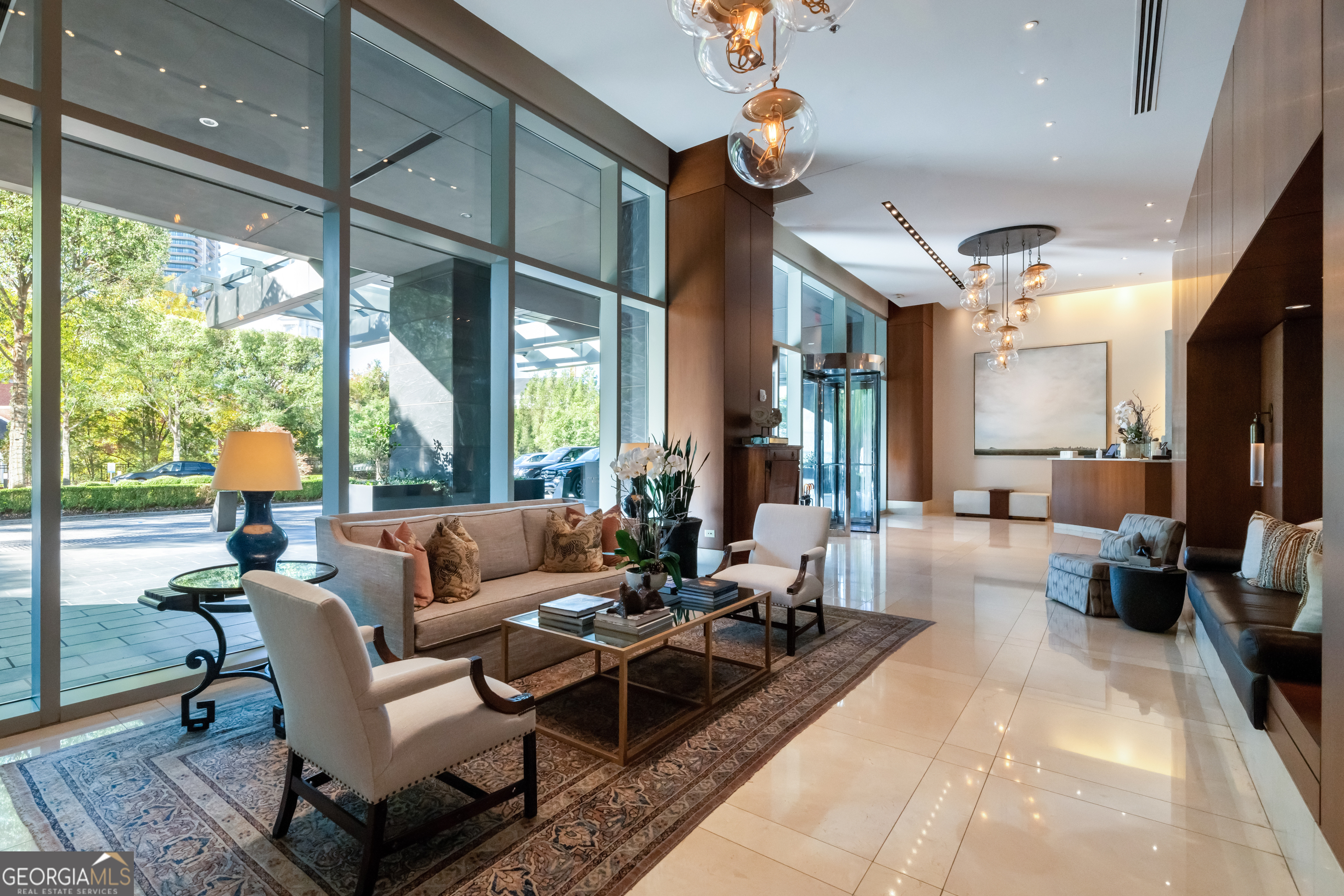 Ritz Carlton Residences - Residential