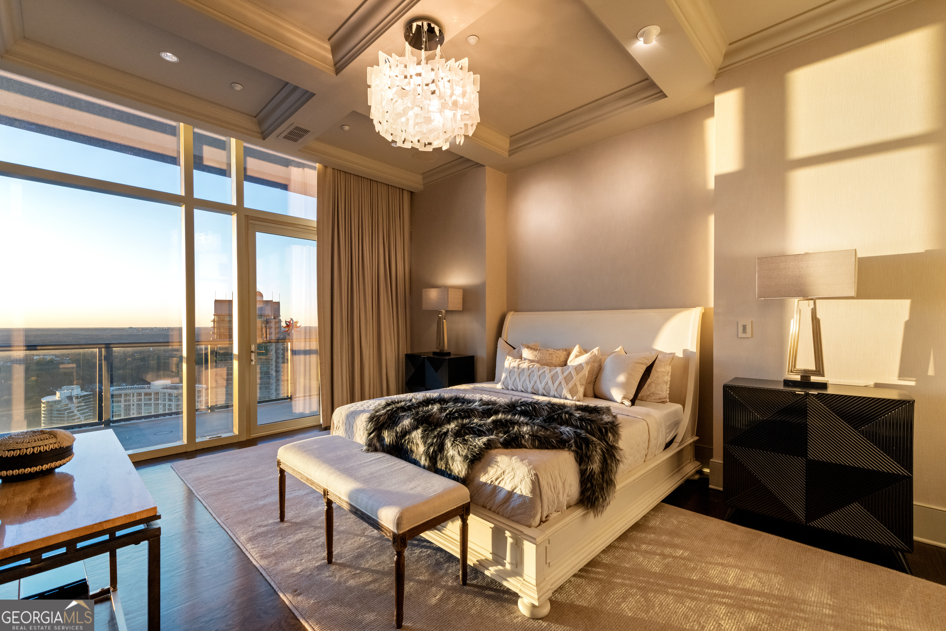 Ritz Carlton Residences - Residential