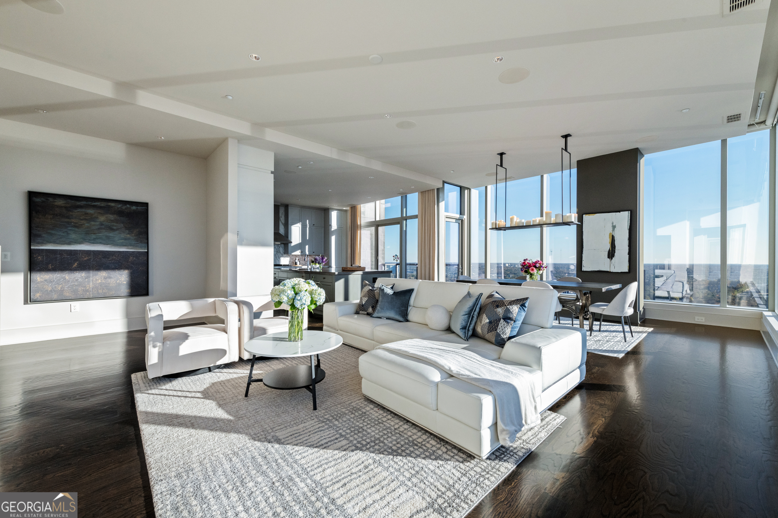 Ritz Carlton Residences - Residential