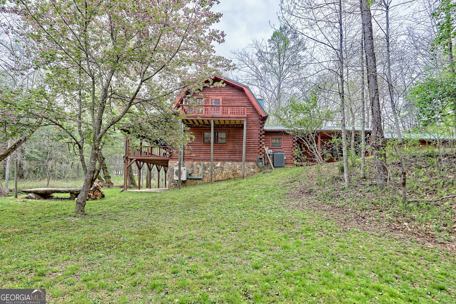 Otto, North Carolina 28763, United States, 3 Bedrooms Bedrooms, ,3 BathroomsBathrooms,Residential,Active,93893