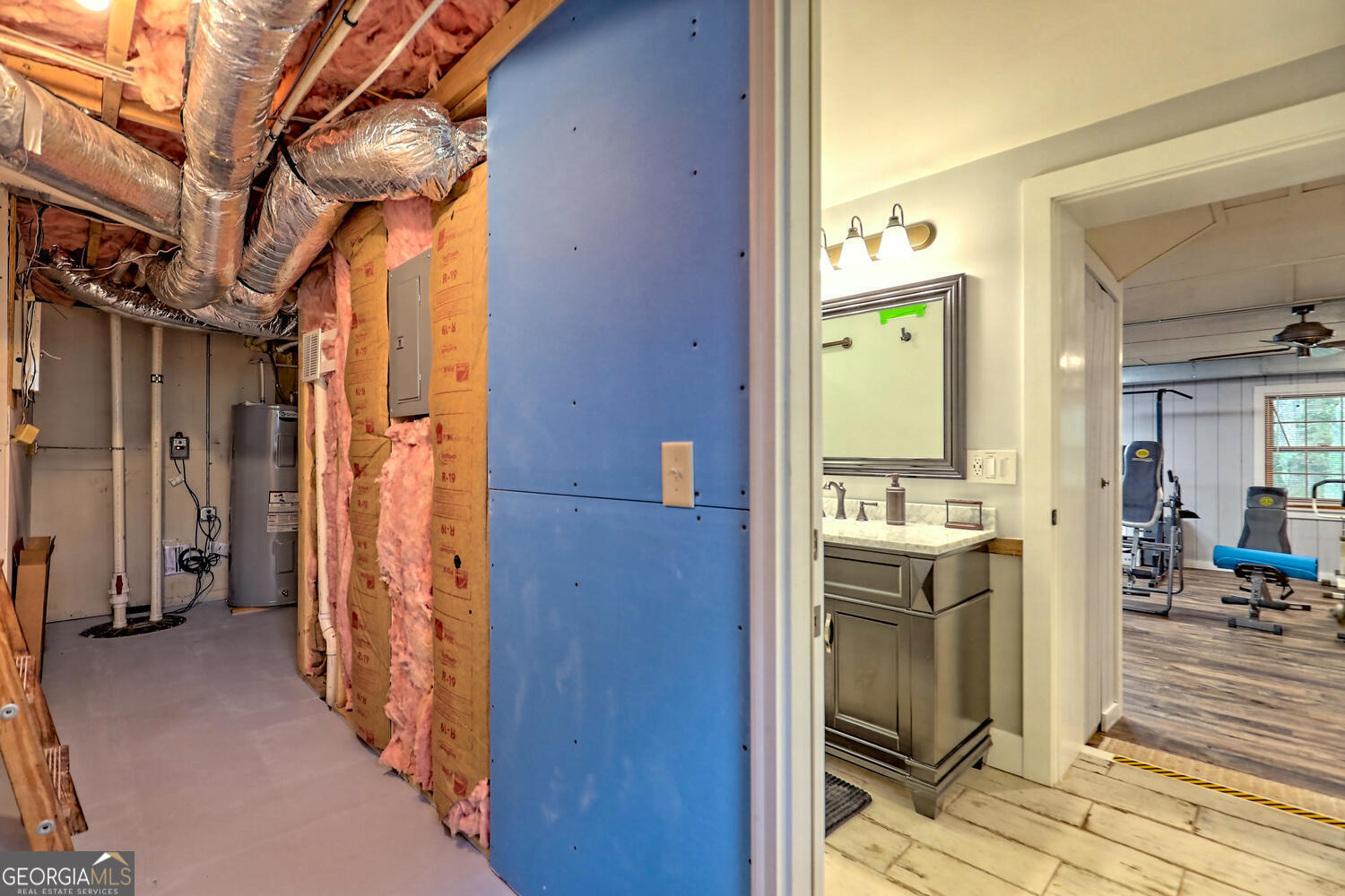 Otto, North Carolina 28763, United States, 3 Bedrooms Bedrooms, ,3 BathroomsBathrooms,Residential,Active,93893