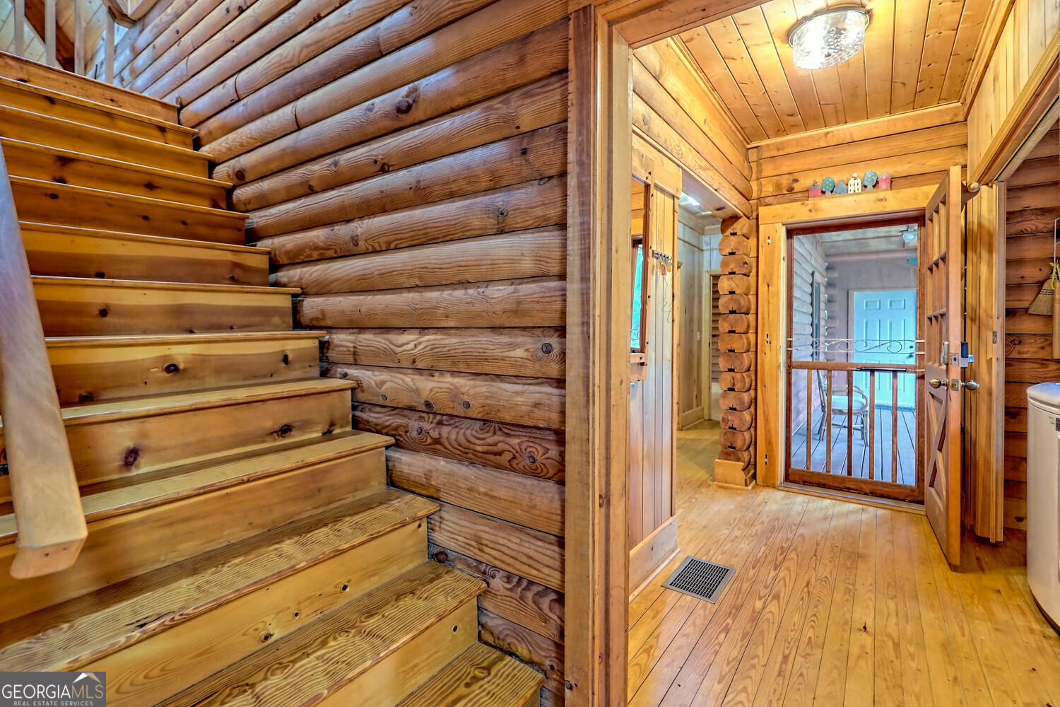 Otto, North Carolina 28763, United States, 3 Bedrooms Bedrooms, ,3 BathroomsBathrooms,Residential,Active,93893