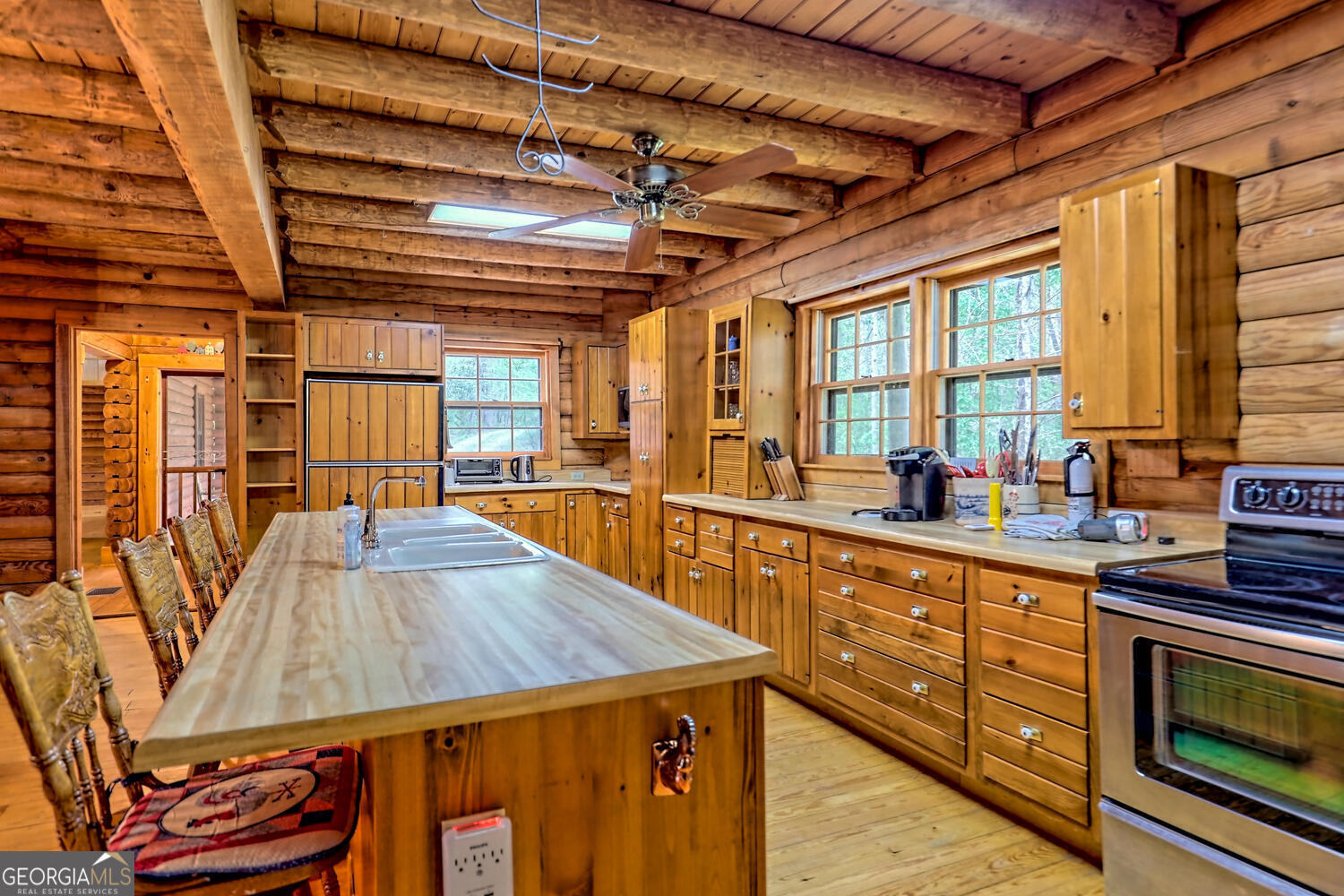 Otto, North Carolina 28763, United States, 3 Bedrooms Bedrooms, ,3 BathroomsBathrooms,Residential,Active,93893