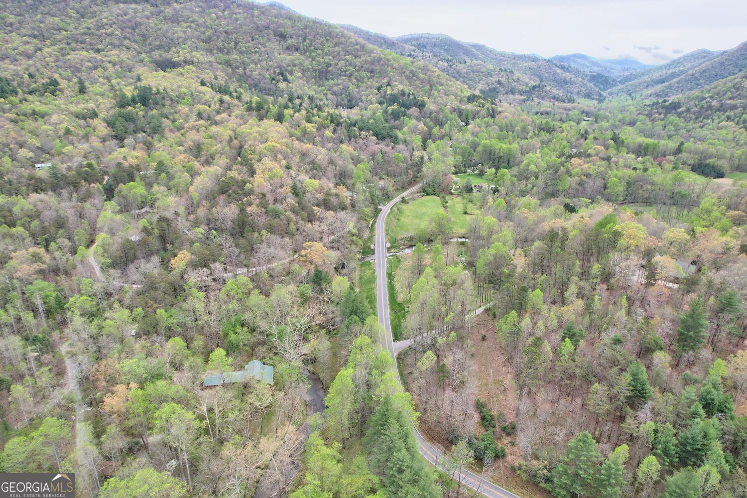 Otto, North Carolina 28763, United States, 3 Bedrooms Bedrooms, ,3 BathroomsBathrooms,Residential,Active,93893