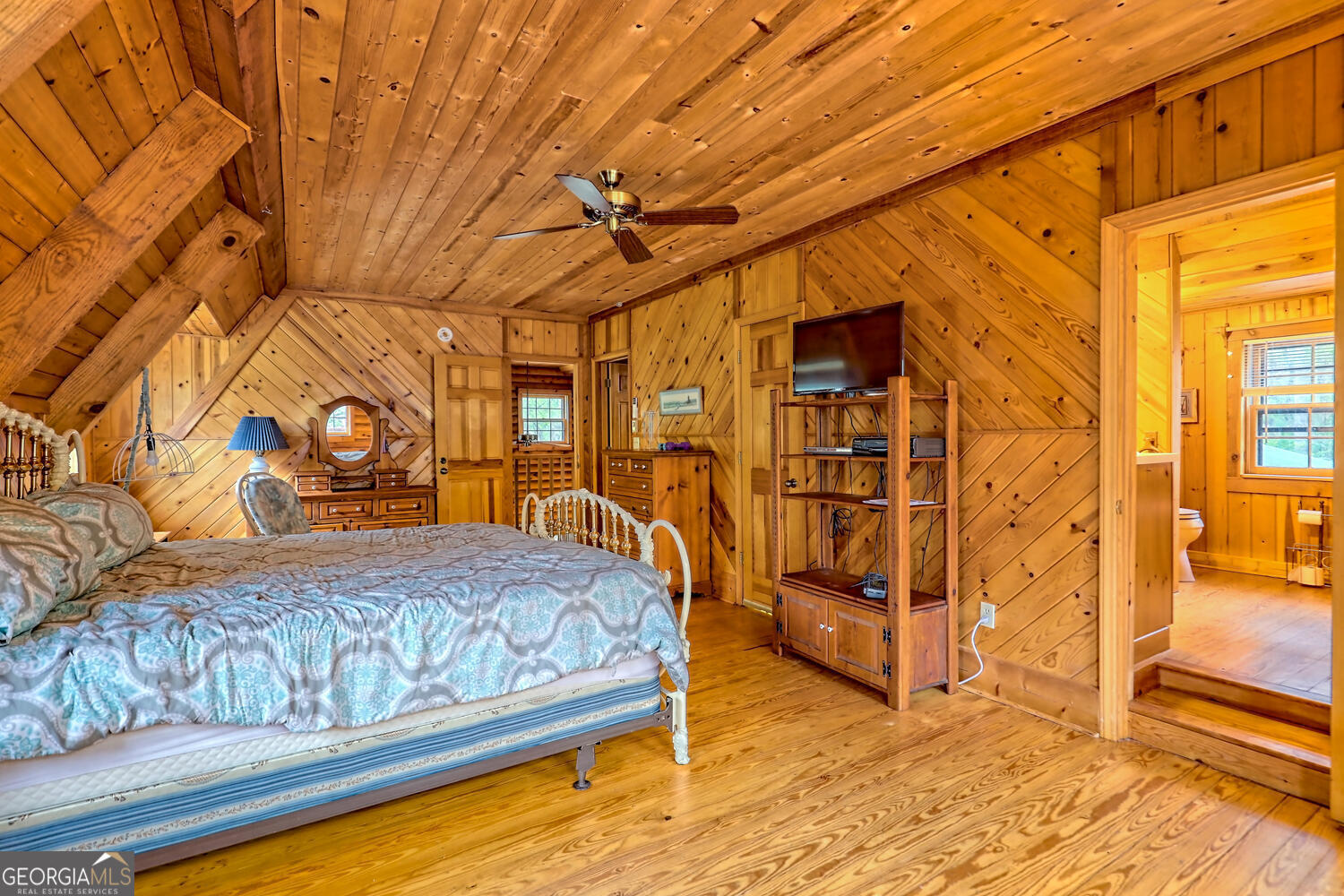 Otto, North Carolina 28763, United States, 3 Bedrooms Bedrooms, ,3 BathroomsBathrooms,Residential,Active,93893