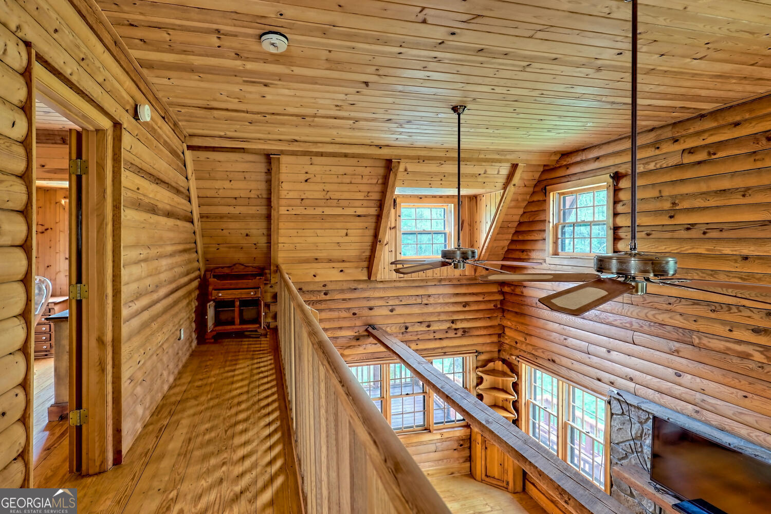 Otto, North Carolina 28763, United States, 3 Bedrooms Bedrooms, ,3 BathroomsBathrooms,Residential,Active,93893