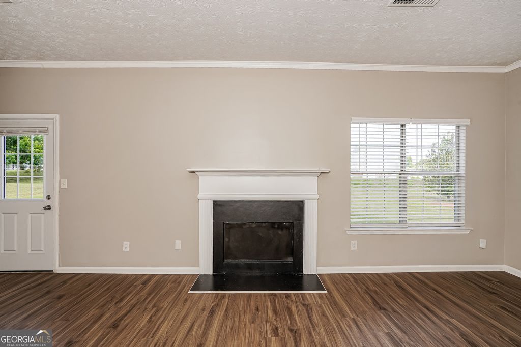 Photo of 513 Easton Drive, Locust Grove, GA 30248 (MLS # 10803584)