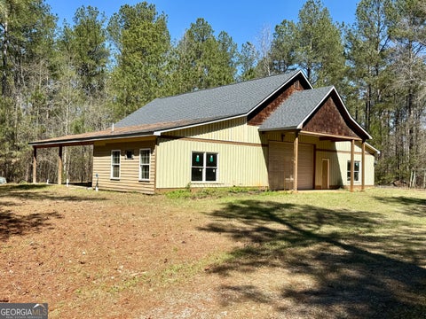 Photo of 2375 Factory Hole Drive, Bowman, GA 30624 (MLS # 10792058)