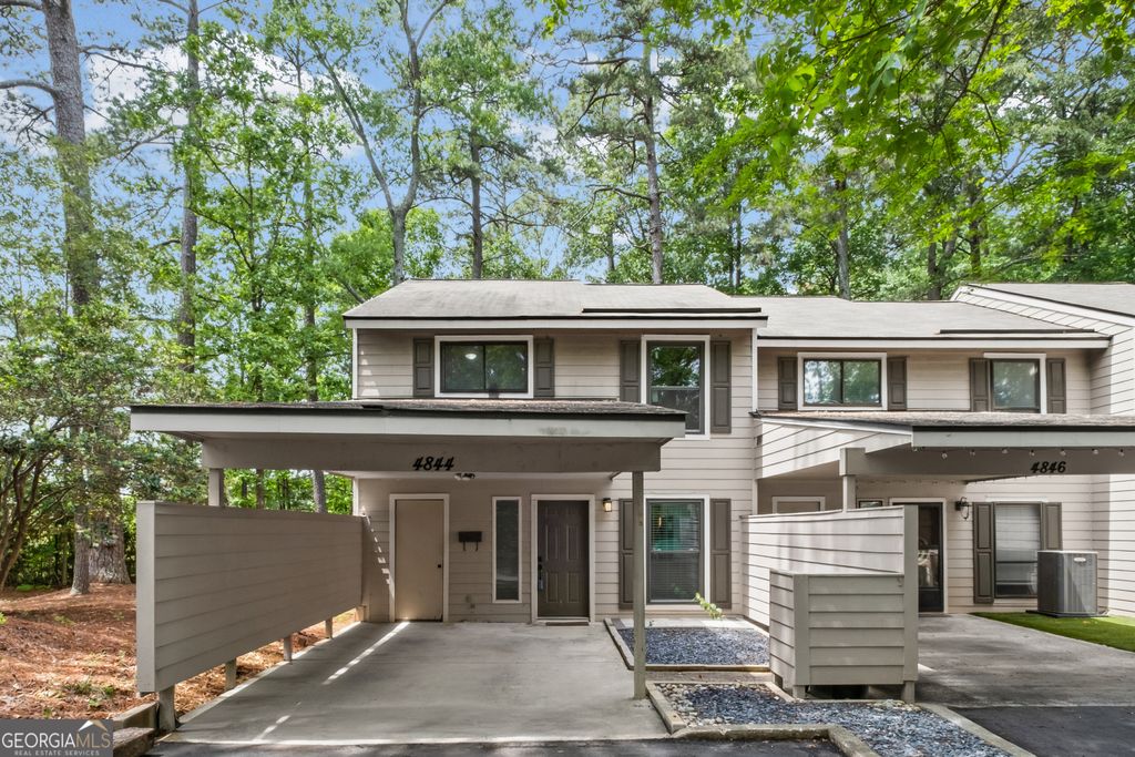 Photo of 4844 Twin Lakes Trail, Atlanta, GA 30360 (MLS # 10755676)