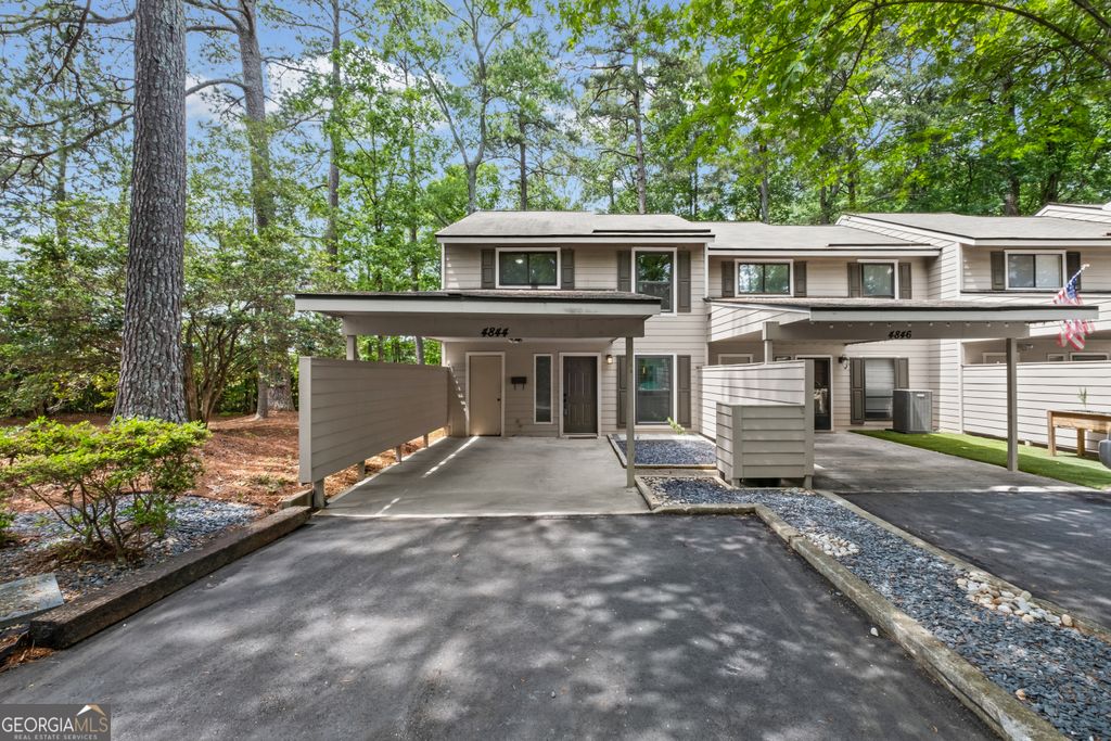 Photo of 4844 Twin Lakes Trail, Atlanta, GA 30360 (MLS # 10755676)