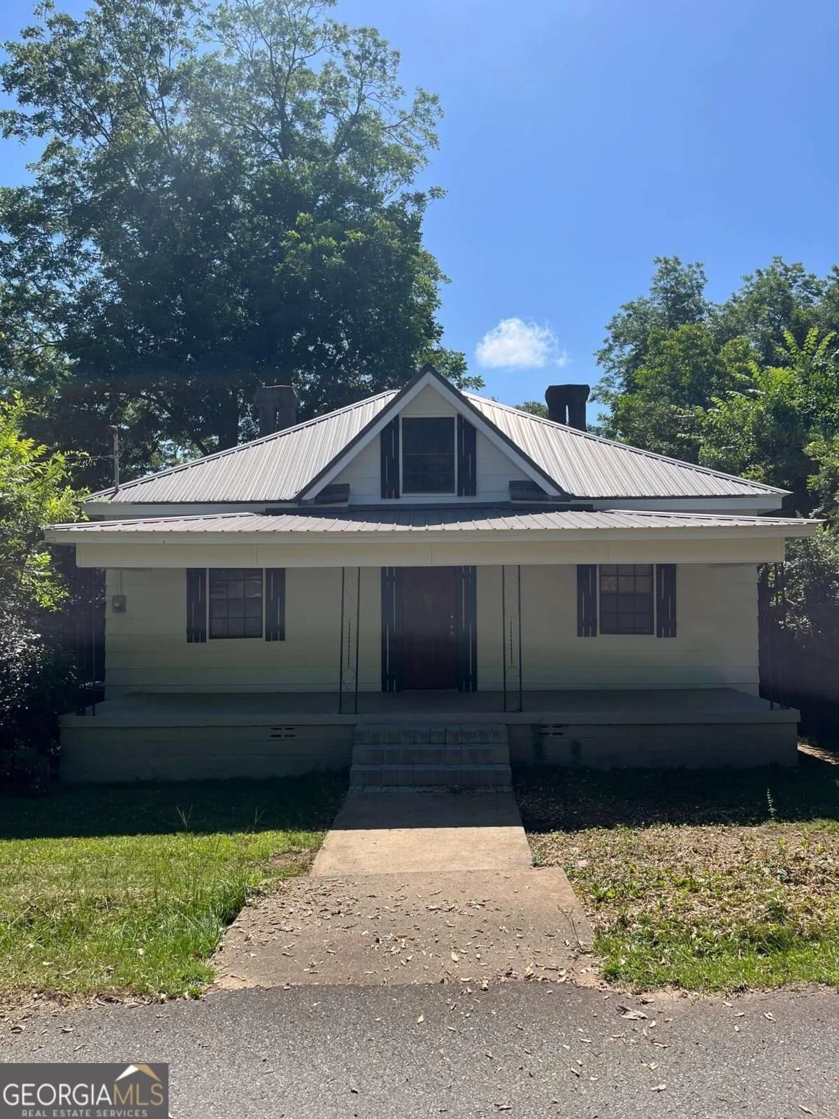 313 Carter Street
