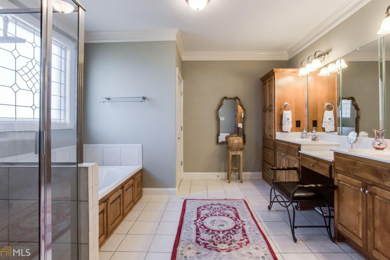 Madison Park - Residential