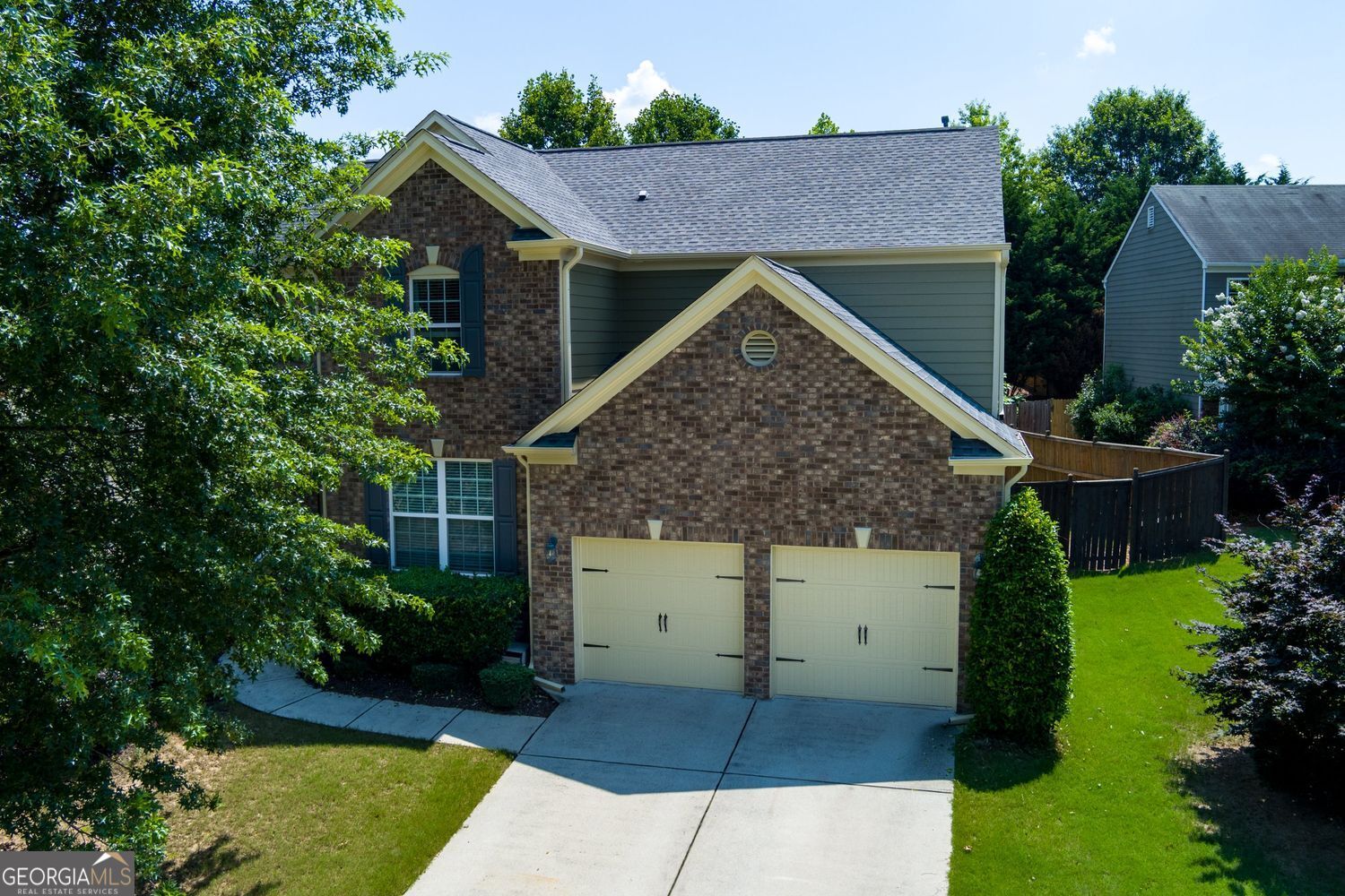 213 Roseman WAY