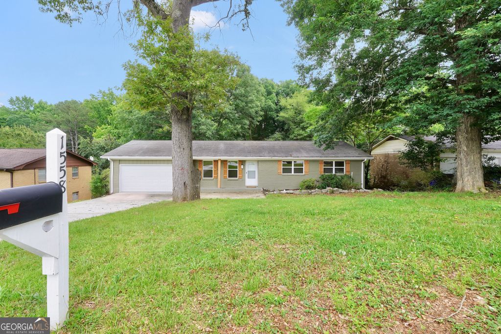 Photo of 1558 Tanglewood Way NW, Conyers, GA 30012 (MLS # 10796436)