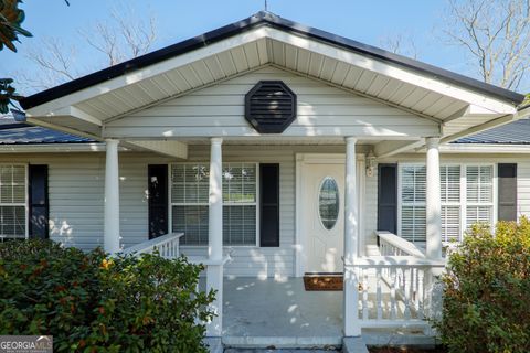 A home in Adel