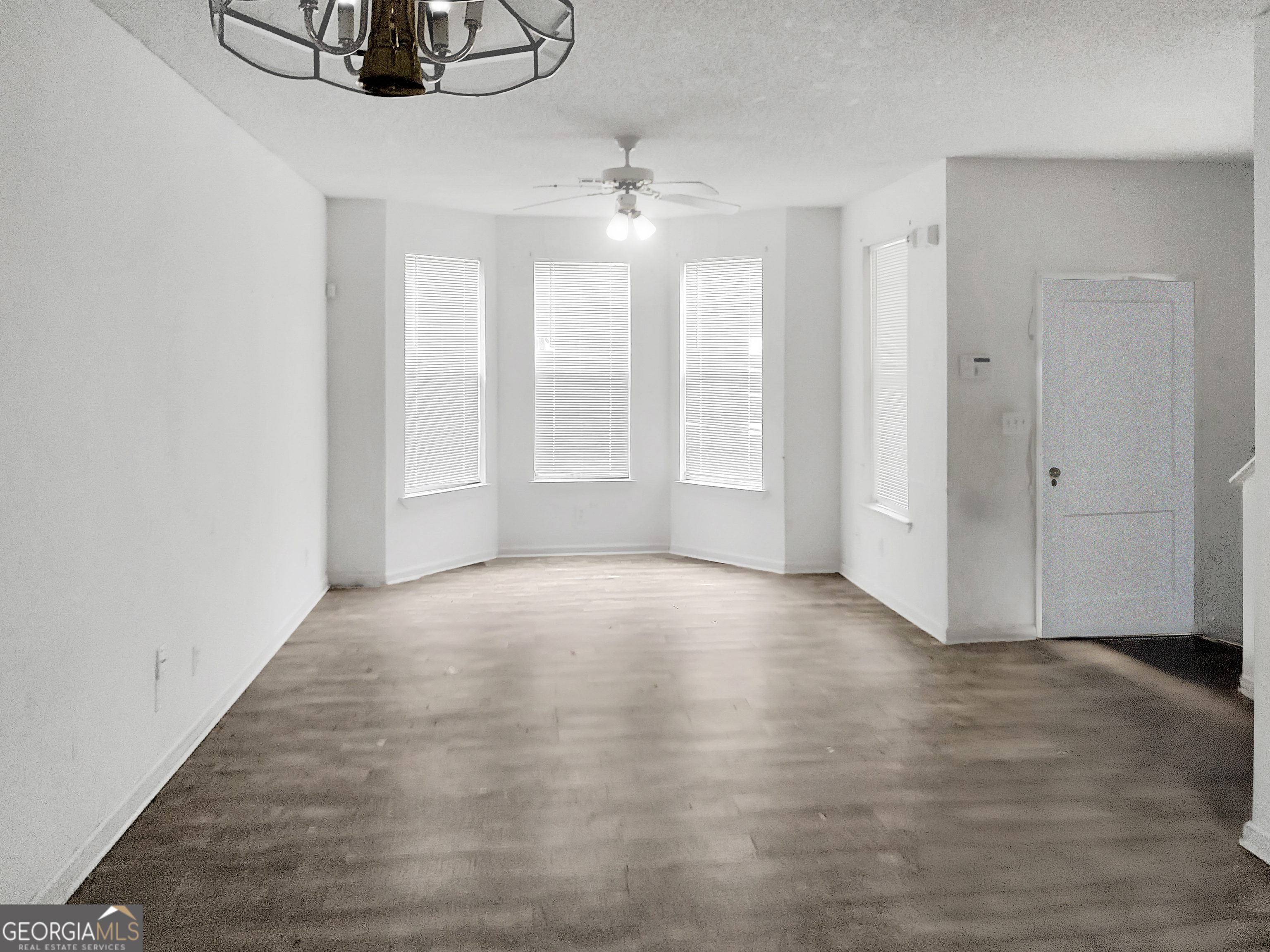 6710 Sunset Hills BLVD