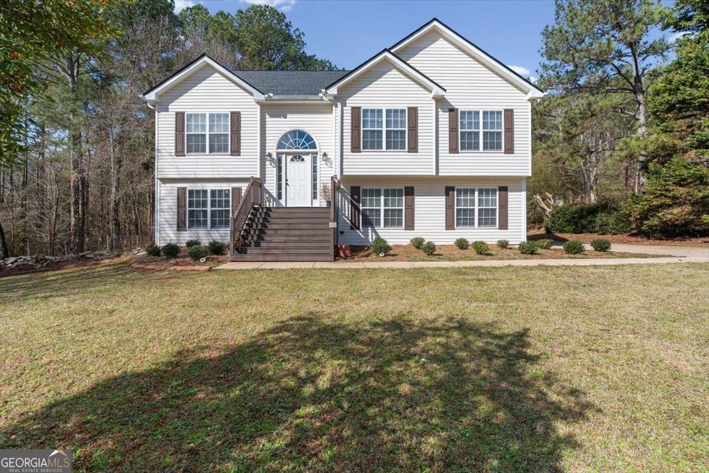 Photo of 360 Chestnut Drive, Covington, GA 30016 (MLS # 10693419)