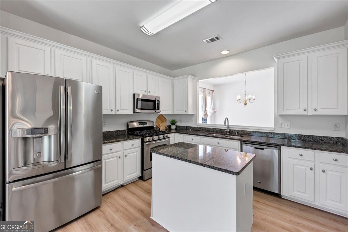 6670 Shadwell CT