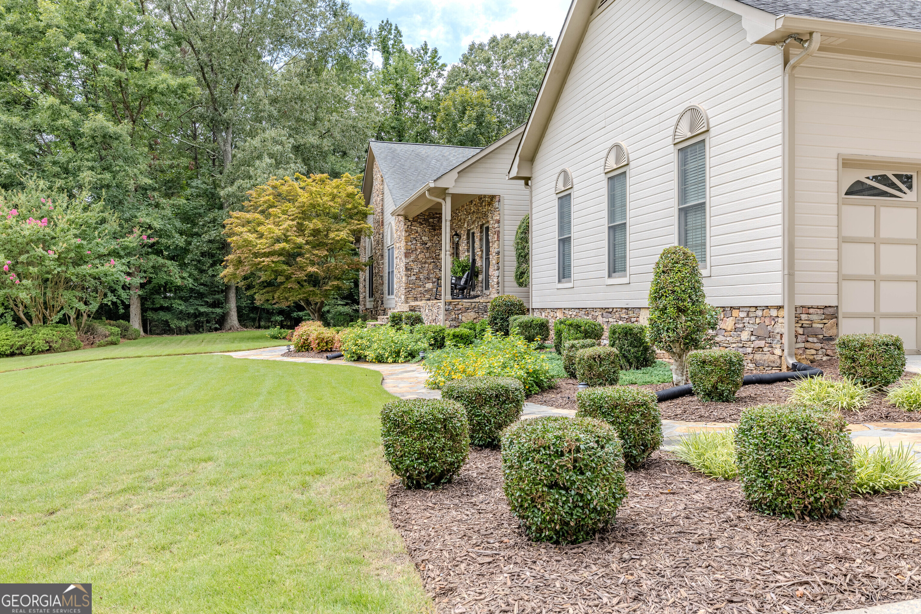 8 Tall Pines TER NW