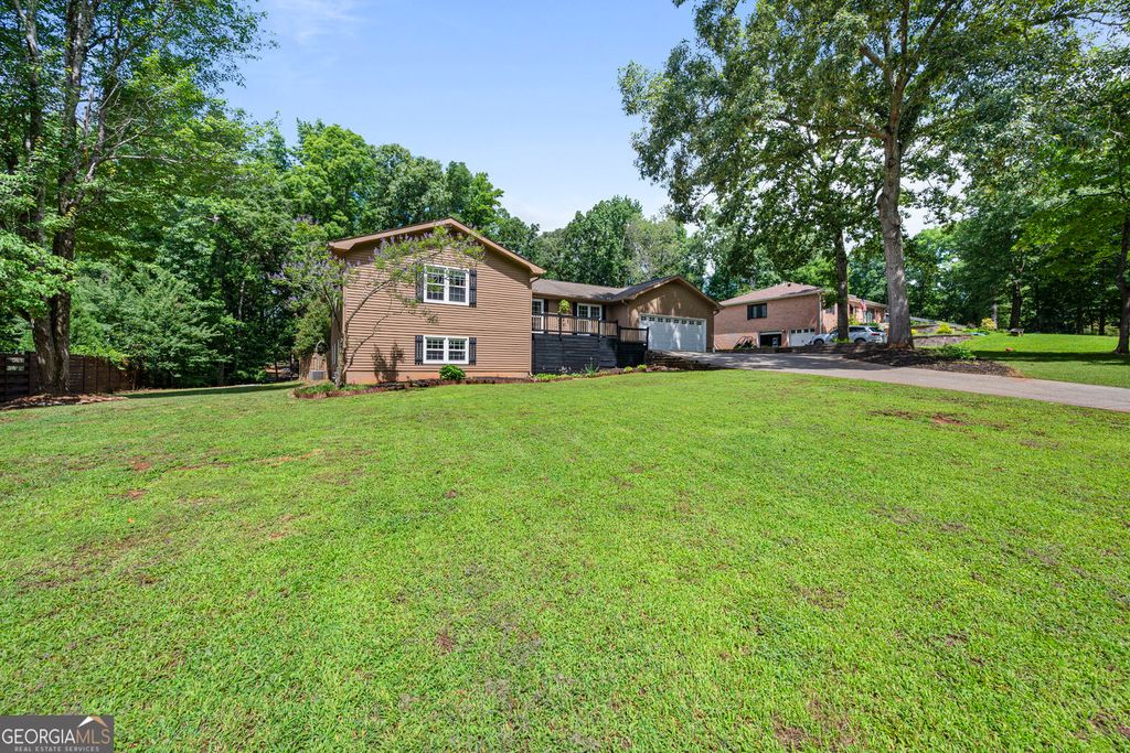 Photo of 330 Chaffin Ridge Court, Roswell, GA 30075 (MLS # 10793568)