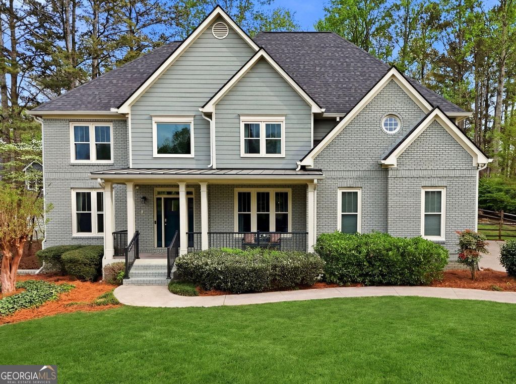 Photo of 1020 Avery Creek Drive, Woodstock, GA 30188 (MLS # 10728798)