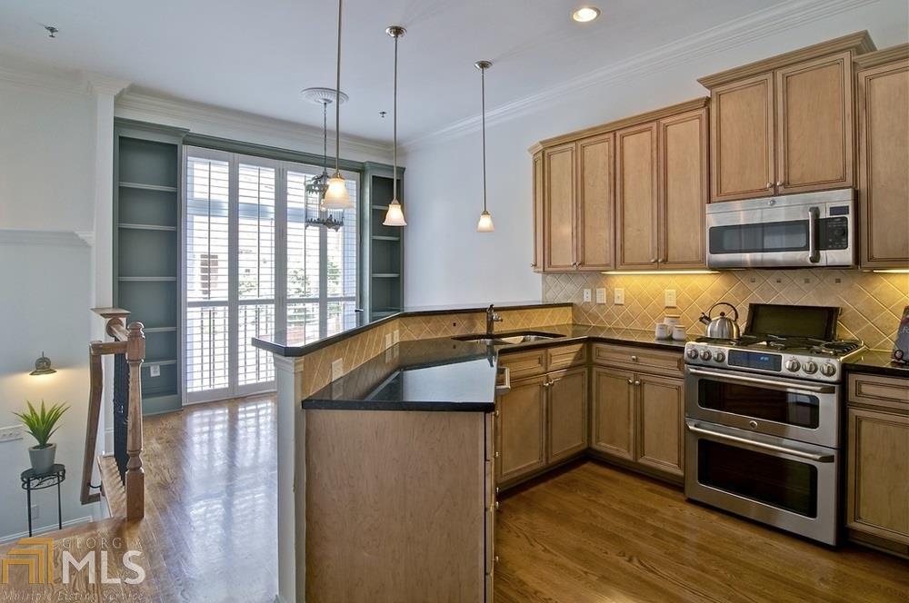 Emerson Hill Square - Residential