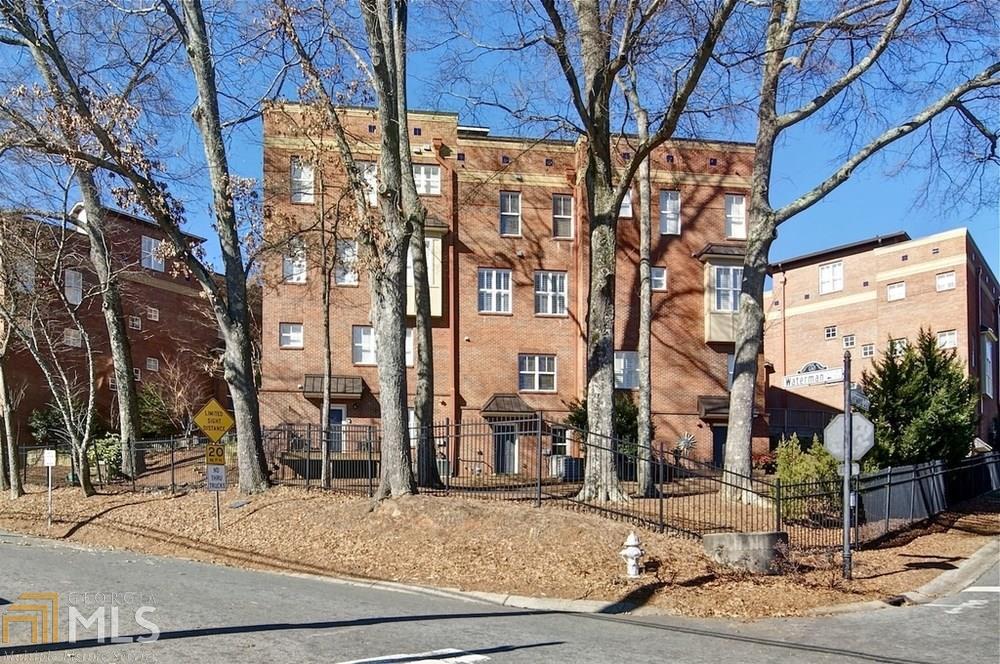 Emerson Hill Square - Residential