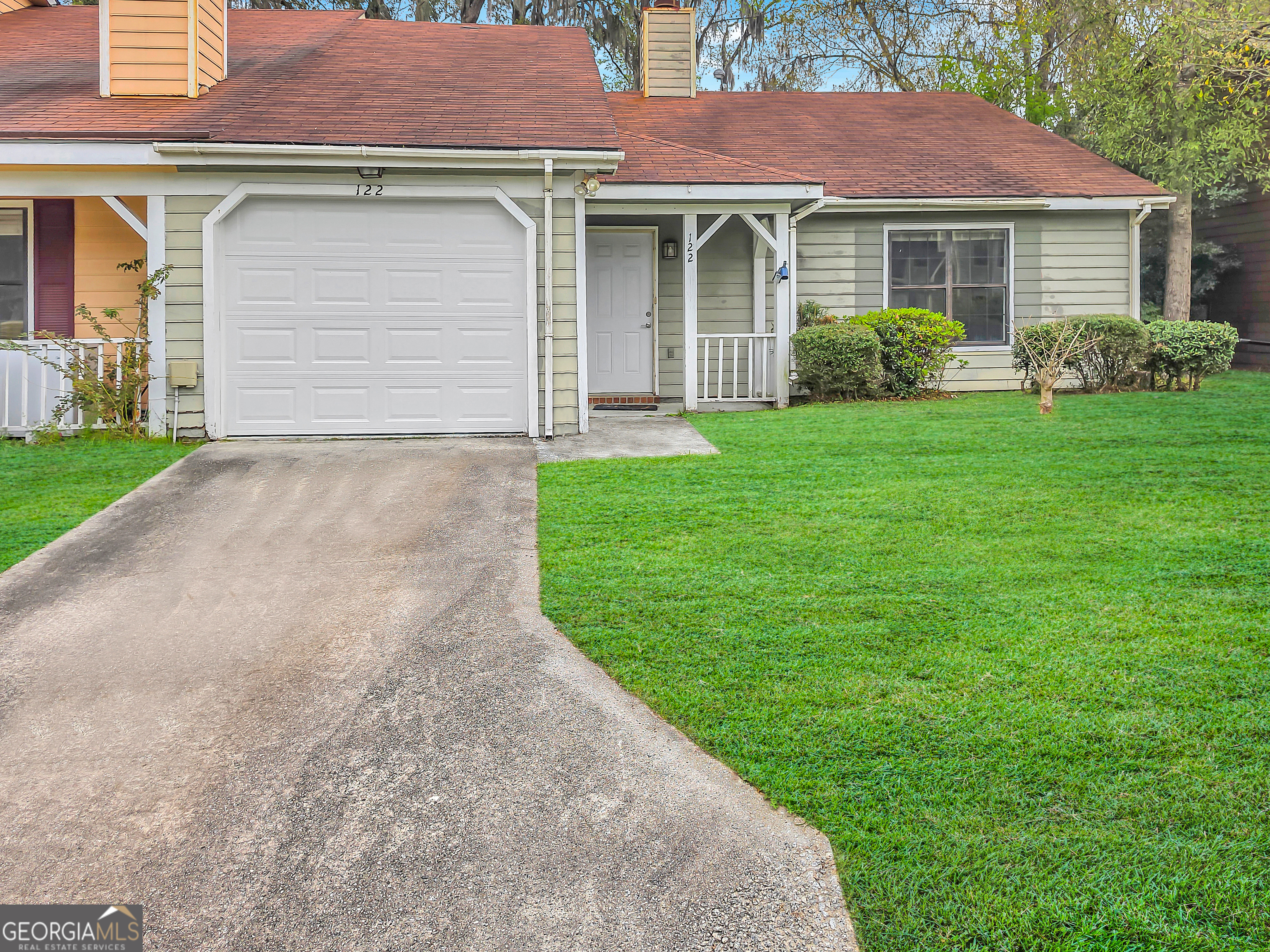 122 Windmill LN