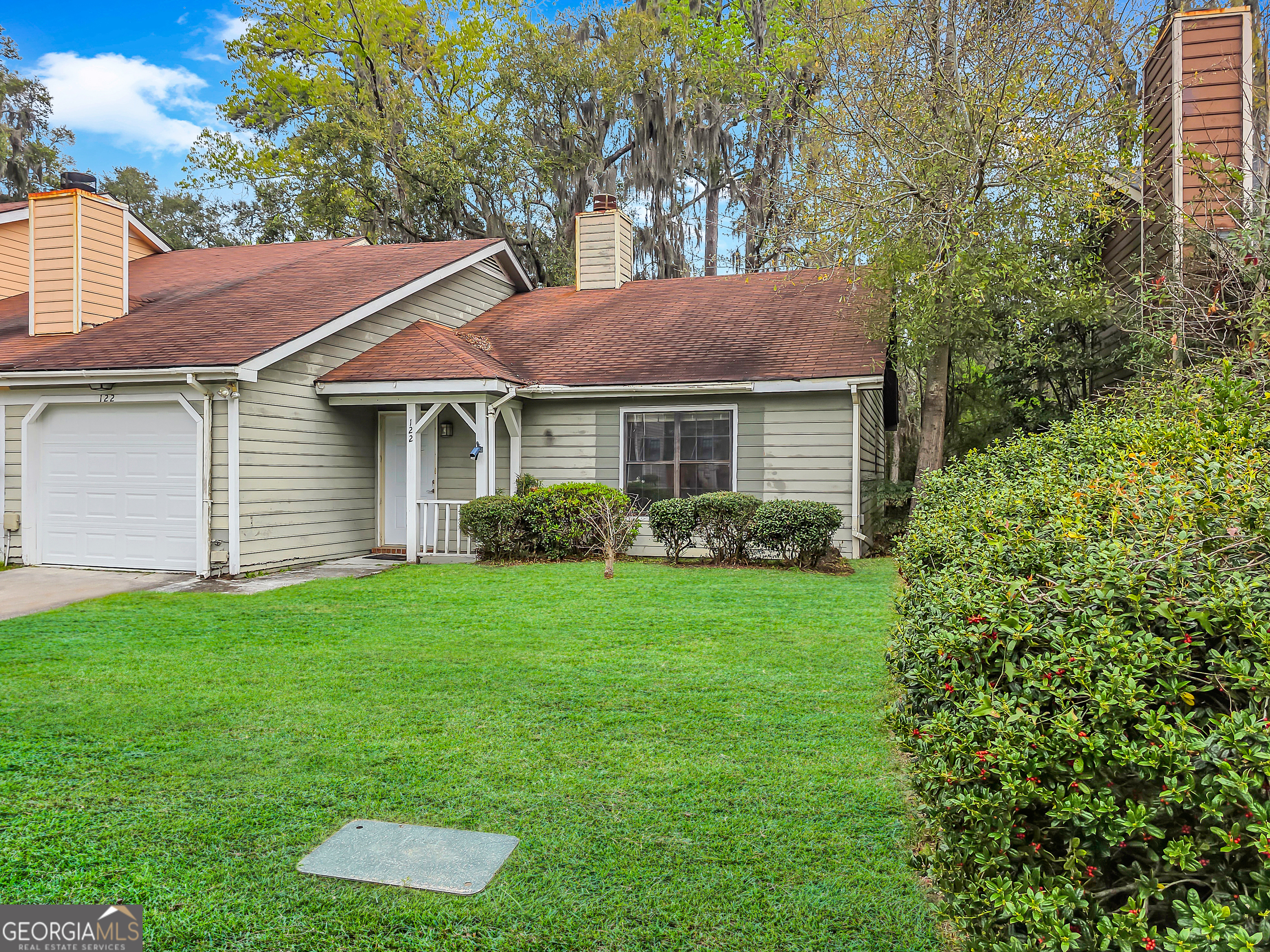 122 Windmill LN