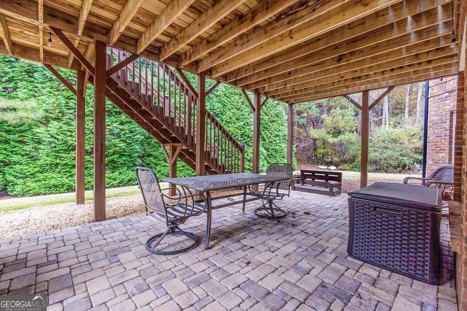 LENORE PLACE - Residential