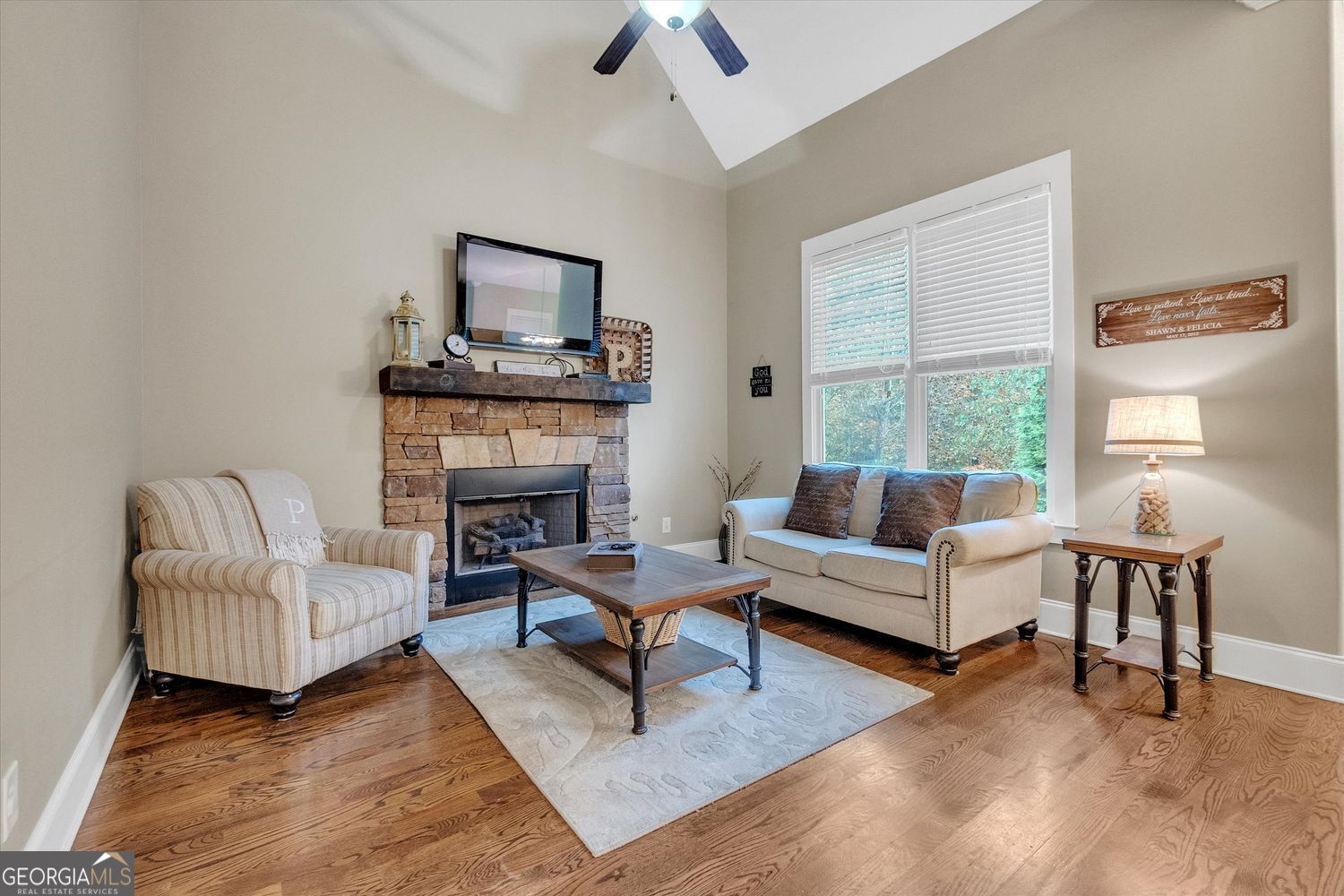 LENORE PLACE - Residential