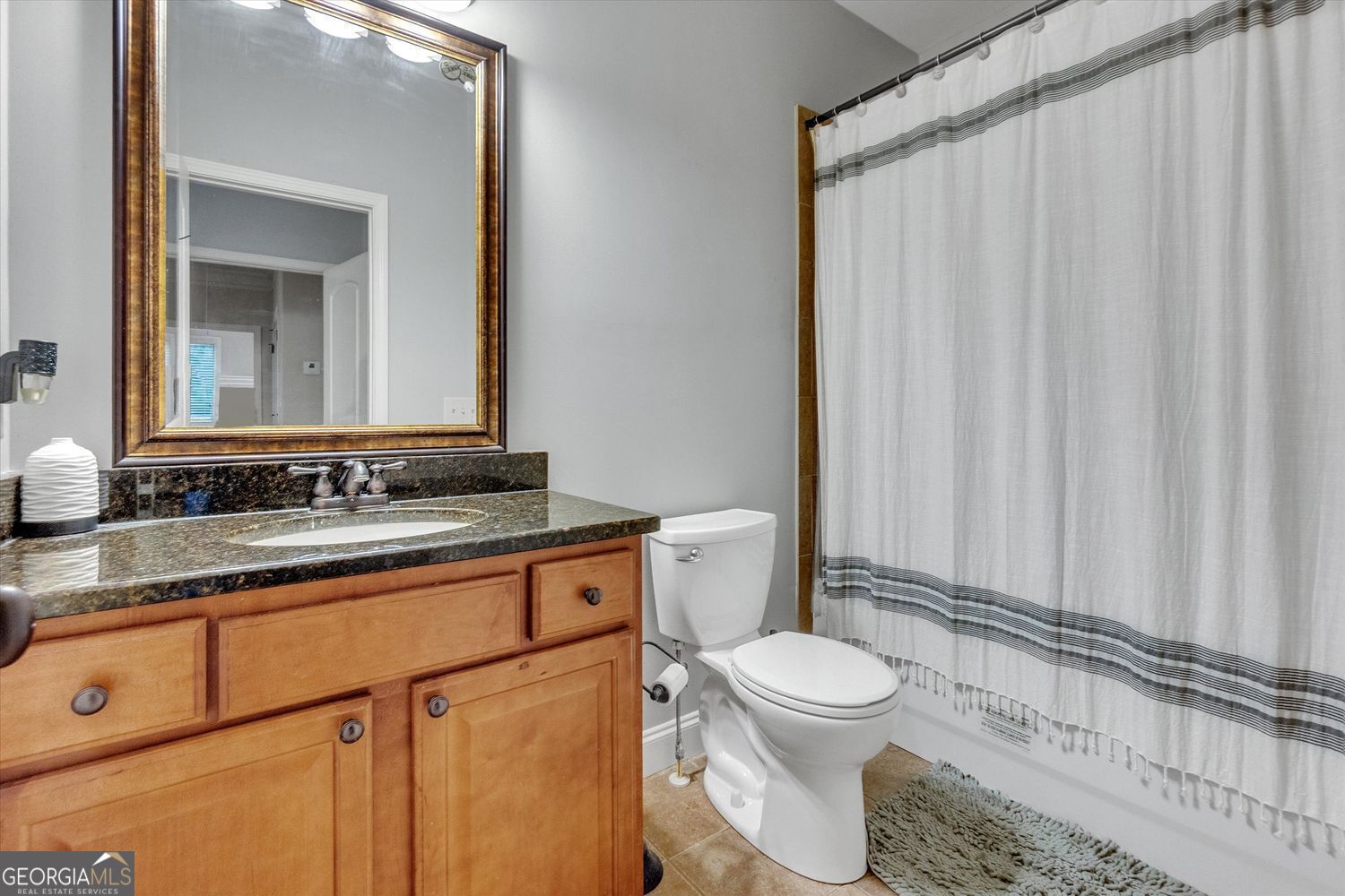 LENORE PLACE - Residential