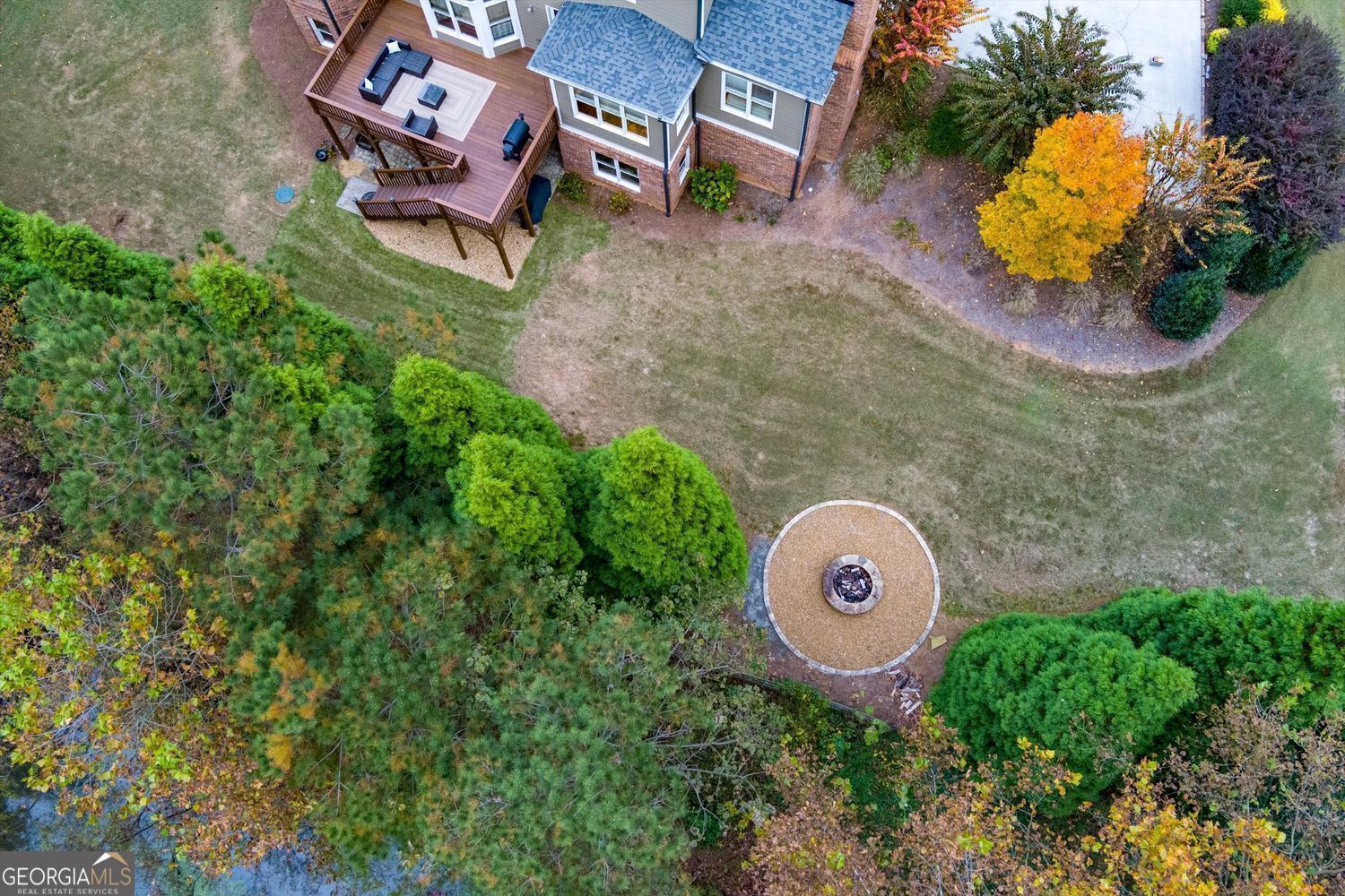 LENORE PLACE - Residential