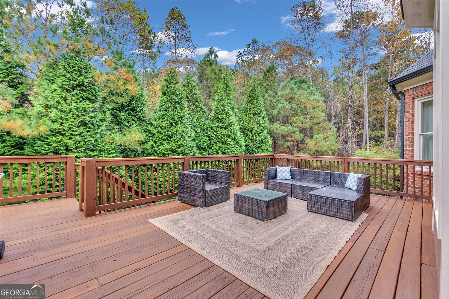 LENORE PLACE - Residential