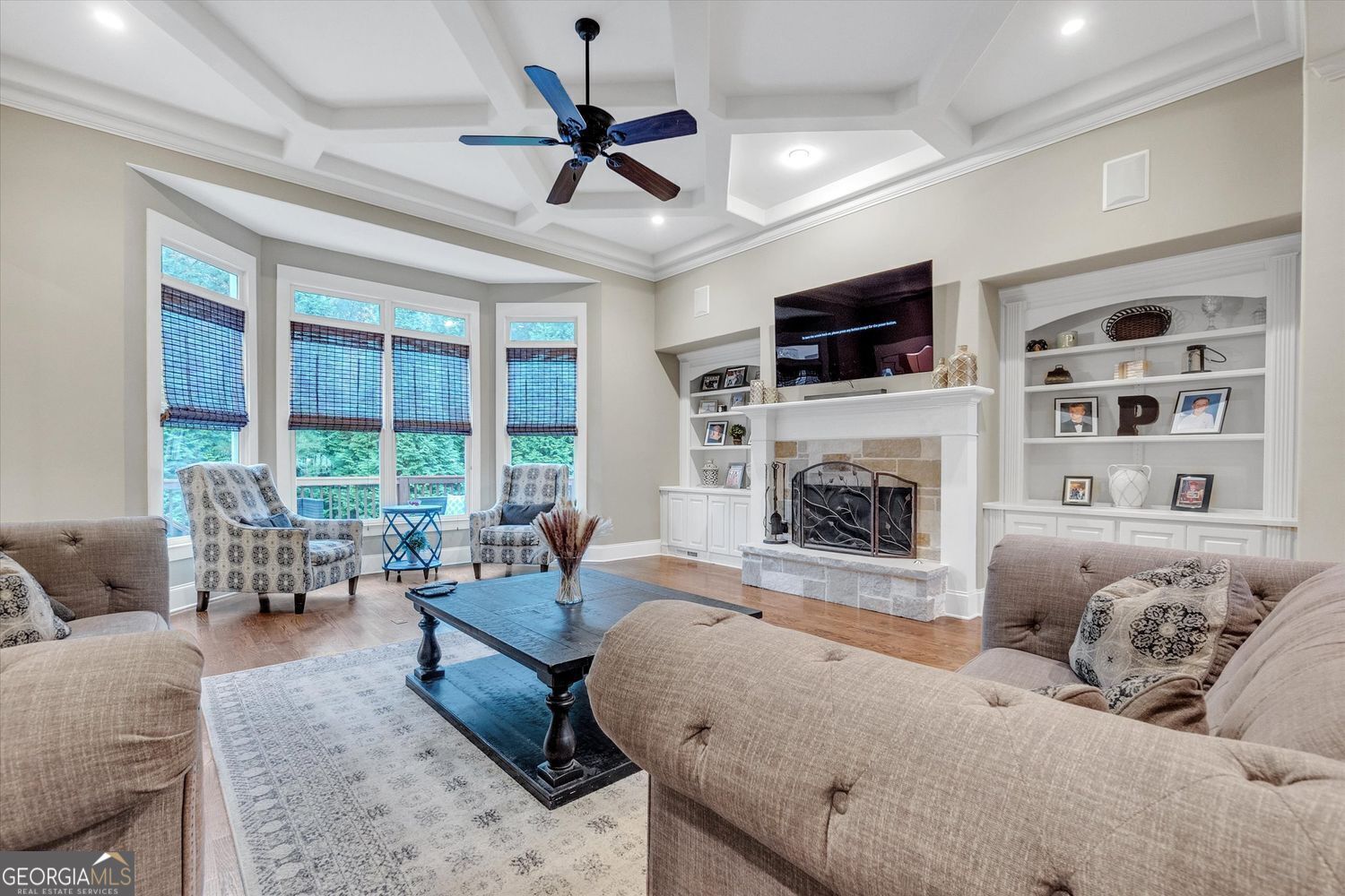 LENORE PLACE - Residential