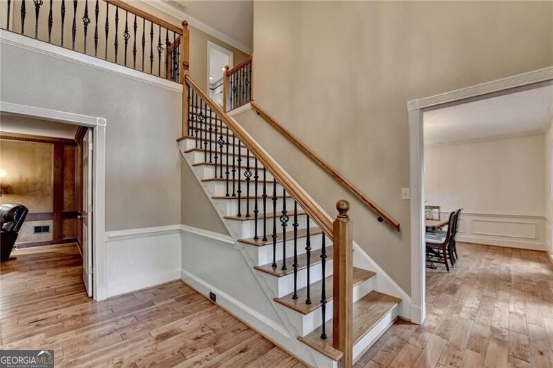 105 May Glen WAY