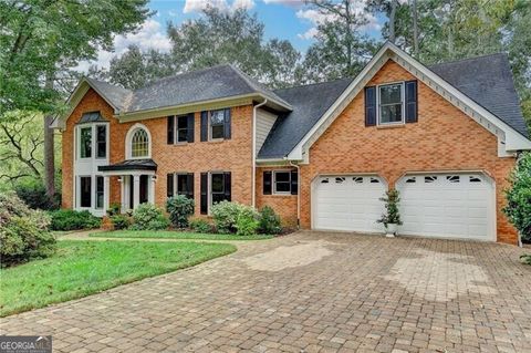 105 May Glen WAY Roswell GA 30076