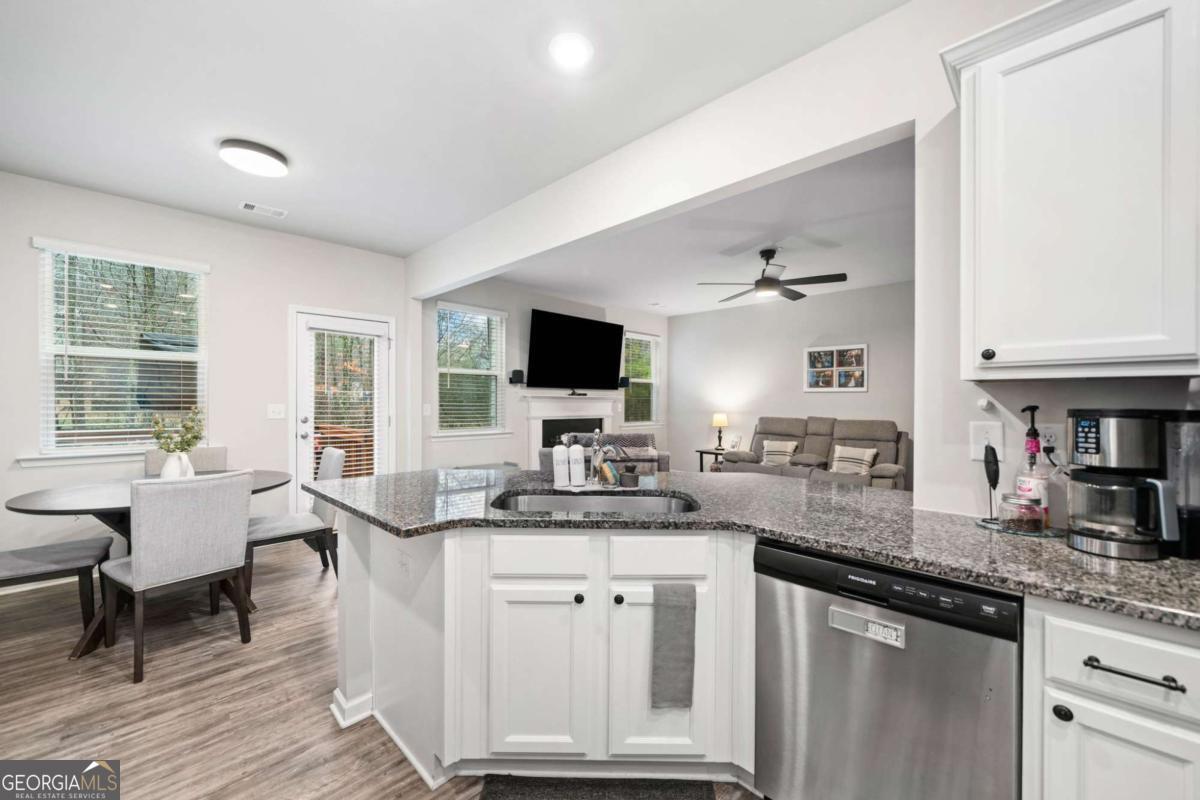 Victoria Crossing - Residential