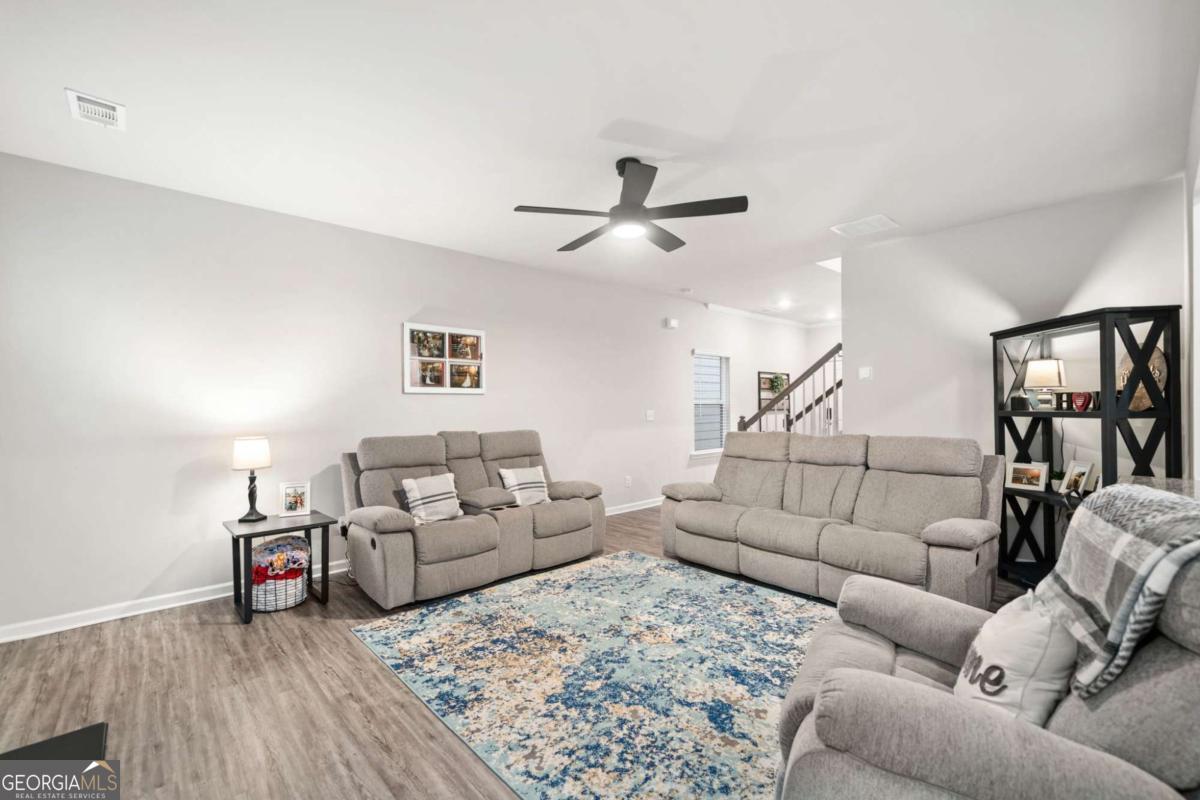 Victoria Crossing - Residential