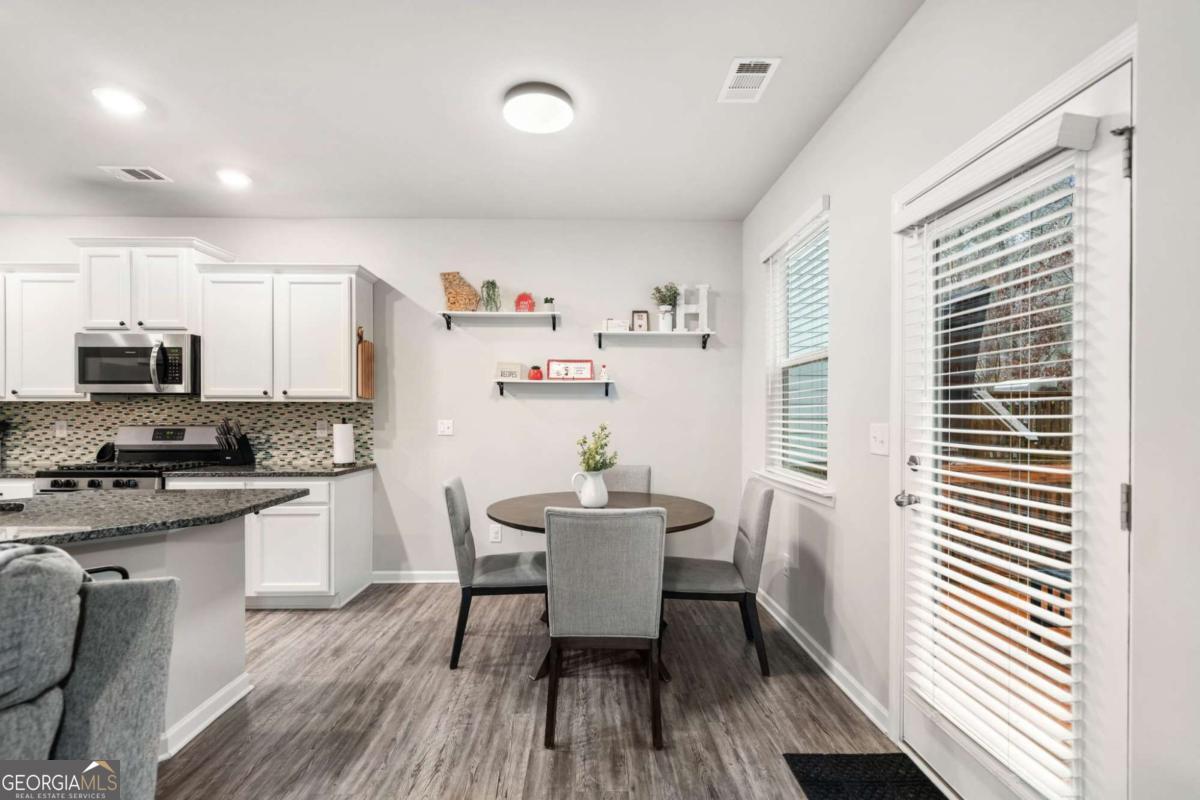 Victoria Crossing - Residential