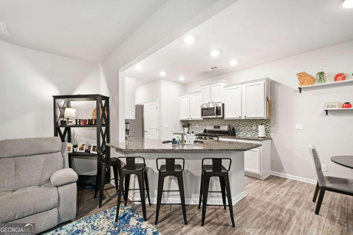Victoria Crossing - Residential