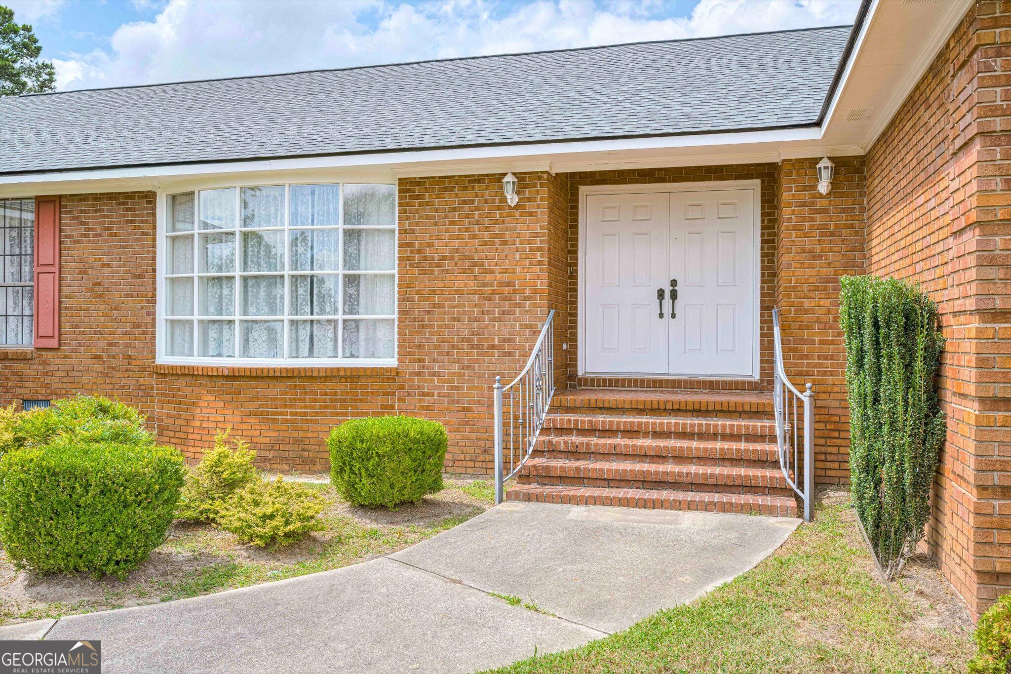 1509 Weaver DR