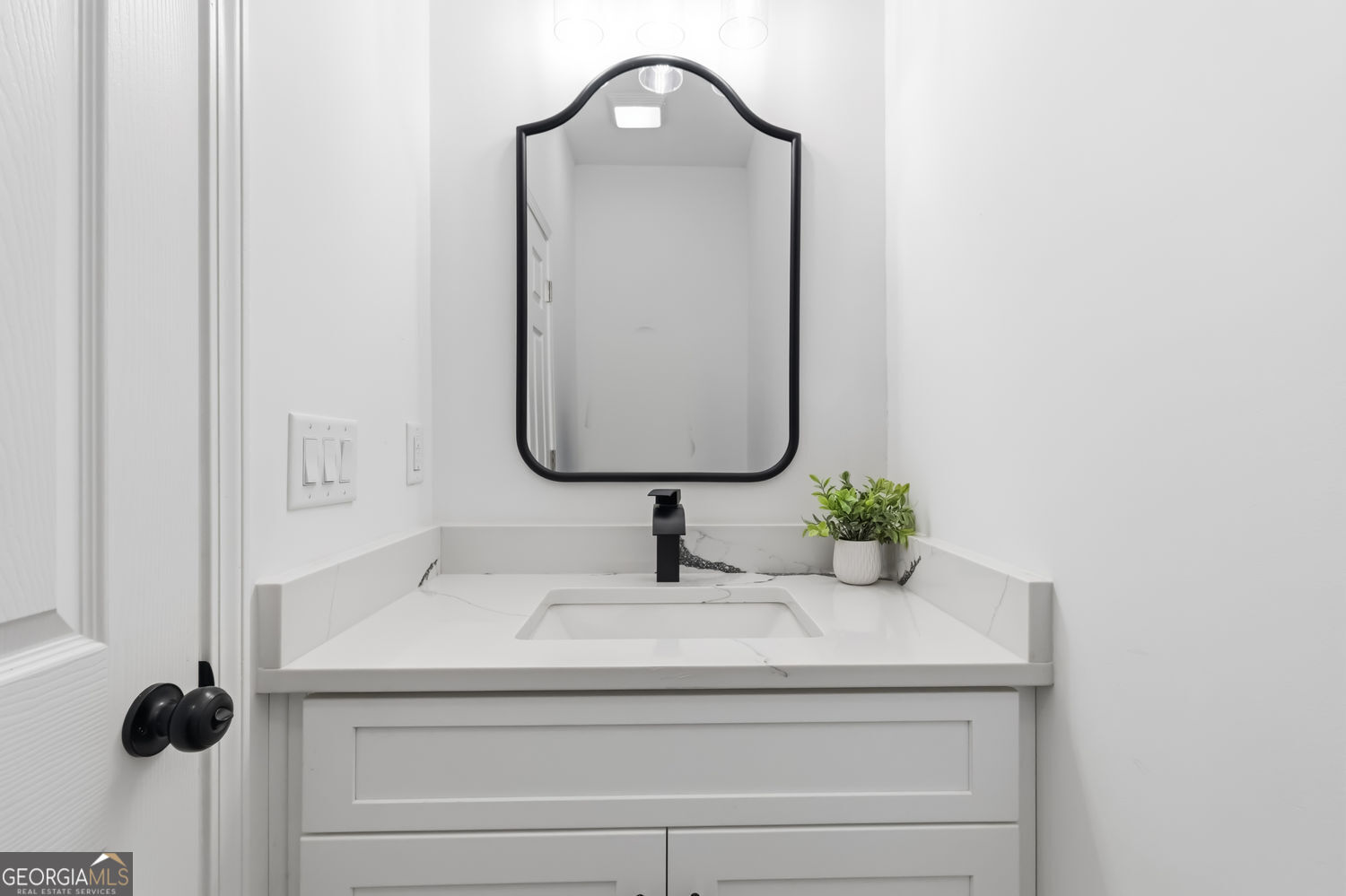 5445 Speckled Wood LN