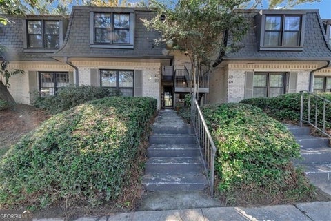 Photo of 105 Adrian Place NW, Atlanta, GA 30327 (MLS # 10869470)