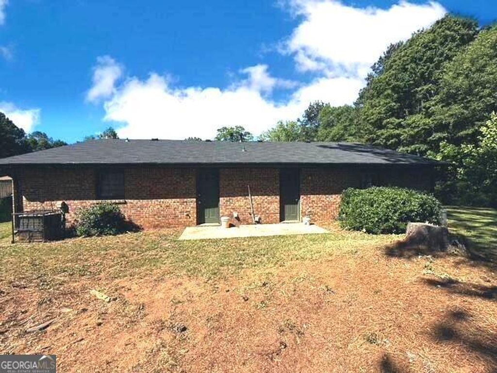 Photo of 1050 Chestnut Oak Court NE #A &amp; B, Conyers, GA 30012 (MLS # 10766380)