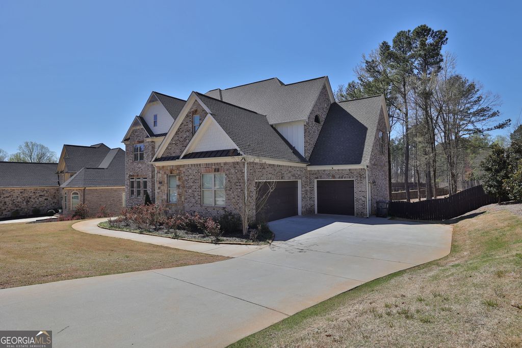 Photo of 940 Kora Drive SW, Marietta, GA 30064 (MLS # 10736320)