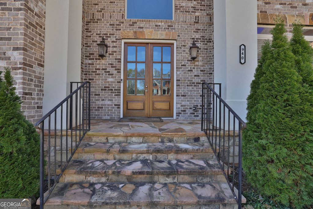 Photo of 940 Kora Drive SW, Marietta, GA 30064 (MLS # 10736320)